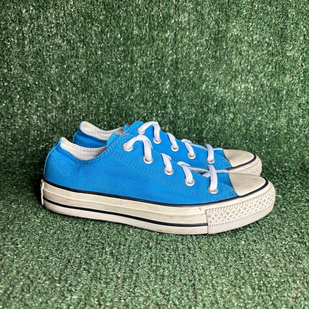 Converse Chuck Taylor All Star Low Top Canvas Classic Blue Sneaker Women Size 6
